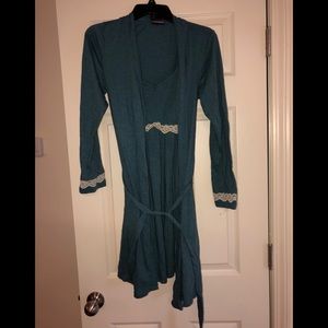 Nursing Gown & Robe